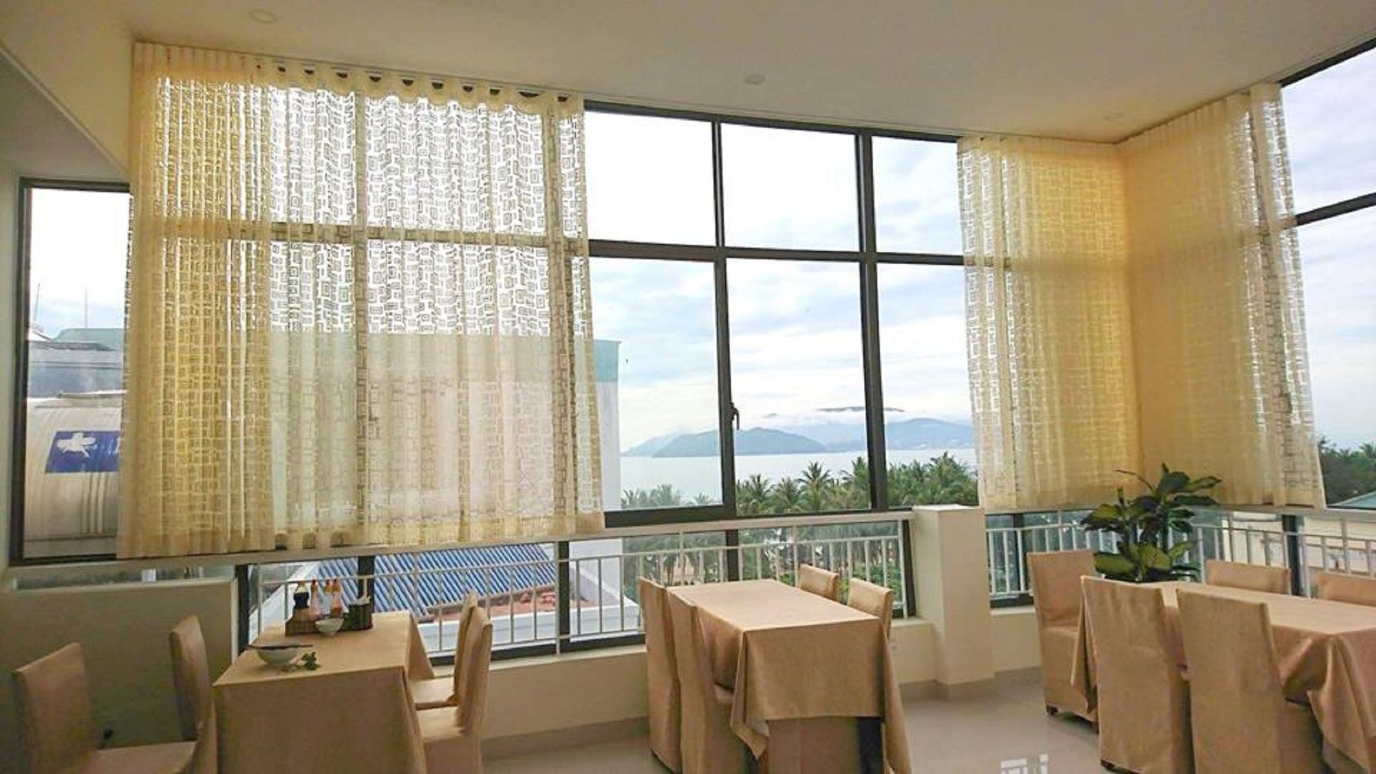 Senkotel Nha Trang Managed By Nest Group Exterior photo